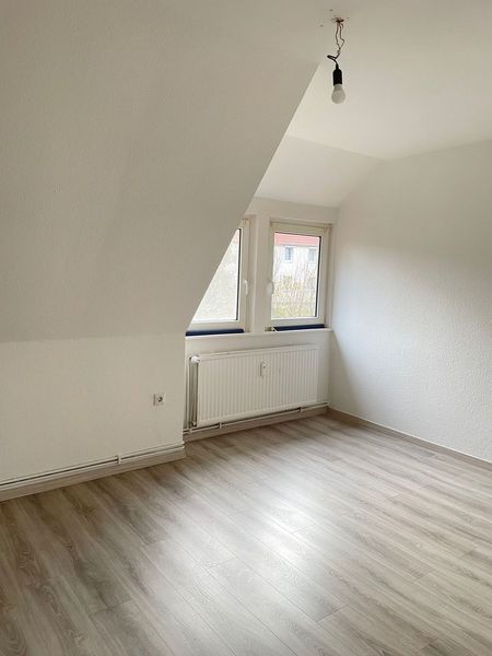 Wunderschöne 2-Zimmer-Dachgeschosswohnung 